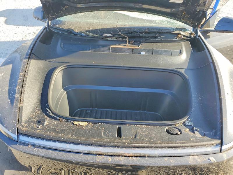 Продажа на аукционе авто 2026 Tesla Model Y, vin: 7SAYGDEE5TA611609, номер лота: 98993975