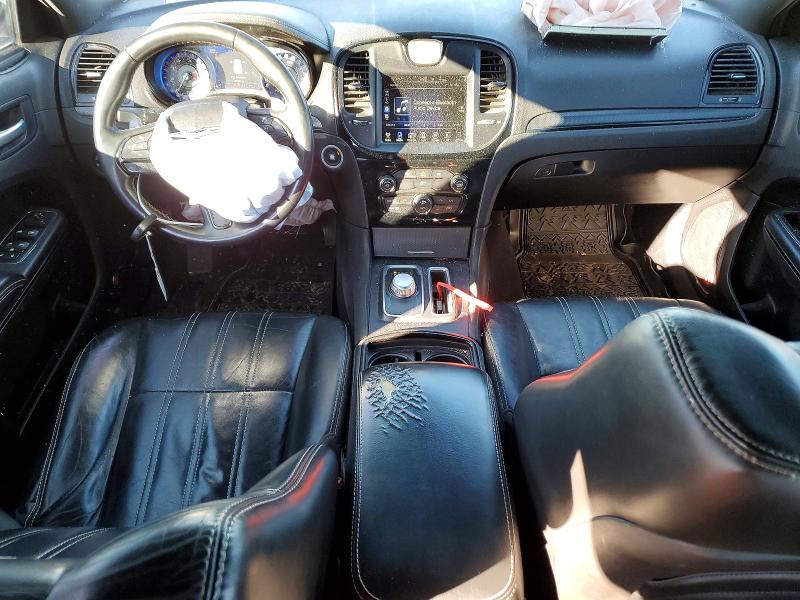 98967245 :رقم المزاد ، 2C3CCAGG8FH923011 vin ، 2015 Chrysler 300 مزاد بيع