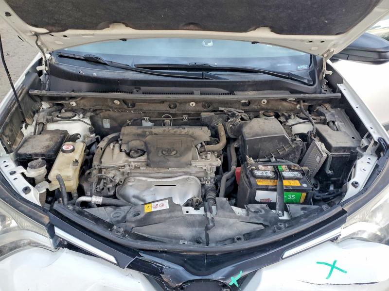 Продажа на аукционе авто 2017 Toyota Rav4, vin: JTMBFREV5HJ123590, номер лота: 72268015
