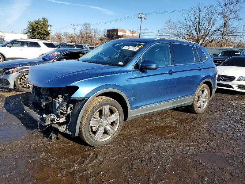 Auction sale of the 2020 Volkswagen Tiguan, vin: 3VV2B7AX8LM070842, lot number: 72757125