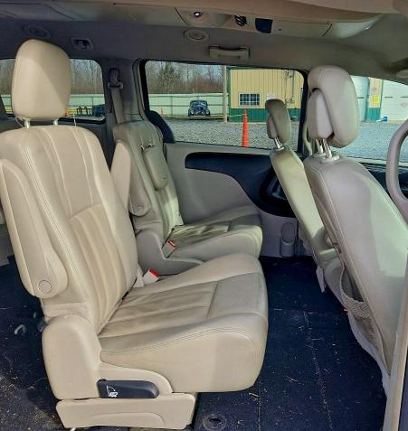 2012 Chrysler Town & Country მანქანა იყიდება აუქციონზე, vin: 2C4RC1BG8CR301186, აუქციონის ნომერი: 99086245