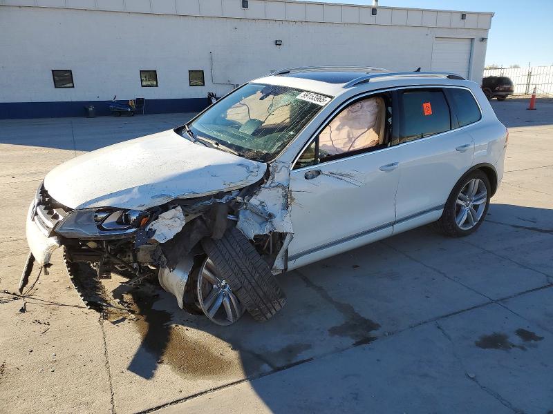 Aukcja sprzedaży 2014 Volkswagen Touareg, vin: WVGEP9BP8ED011467, numer aukcji: 99153965