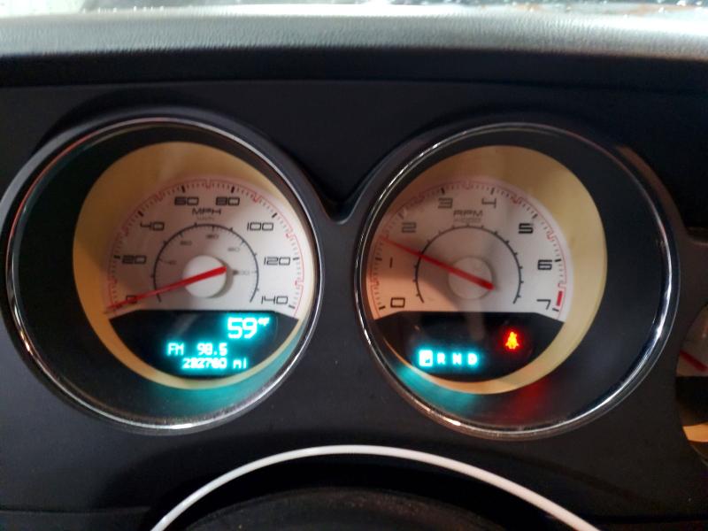 72444055 :رقم المزاد ، 2B3CJ4DG6BH532068 vin ، 2011 Dodge Challenger مزاد بيع