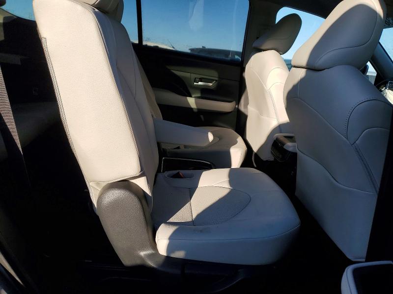 74353815 :رقم المزاد ، 5TDACAB56SS046085 vin ، 2025 Toyota Grand Highlander مزاد بيع