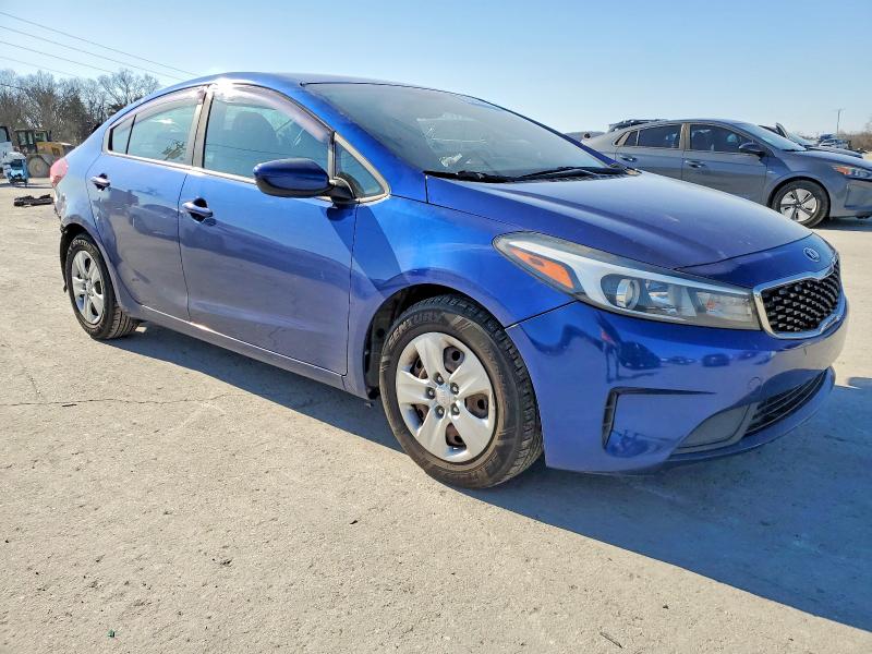 Продаж на аукціоні авто 2017 Kia Forte Lx, vin: 3KPFK4A75HE114280, номер лоту: 73606385