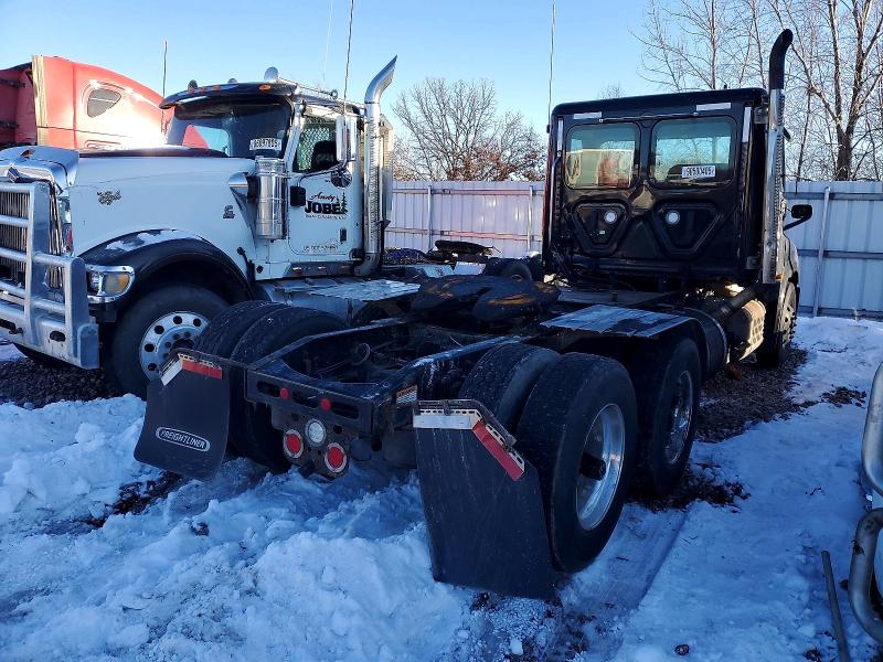 2022 Freightliner Cascadia 1 მანქანა იყიდება აუქციონზე, vin: 3AKJHLDV7NDND6936, აუქციონის ნომერი: 90500405