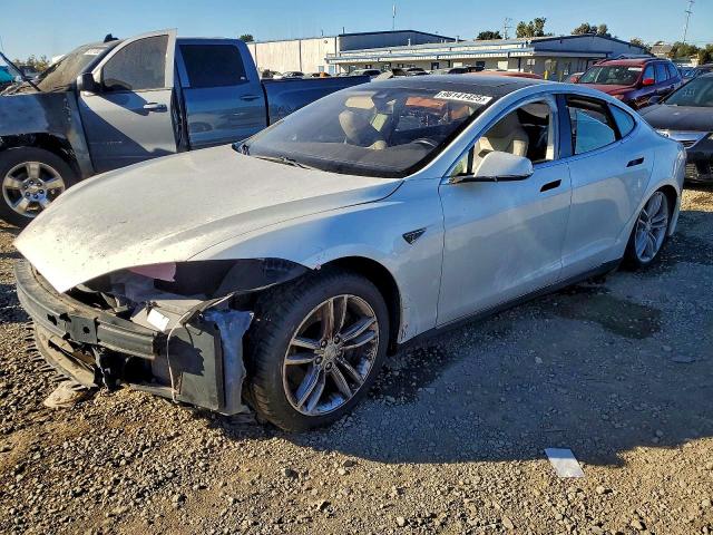 Aukcja sprzedaży 2014 Tesla Model S, vin: 5YJSA1H11EFP57345, numer aukcji: 72395815