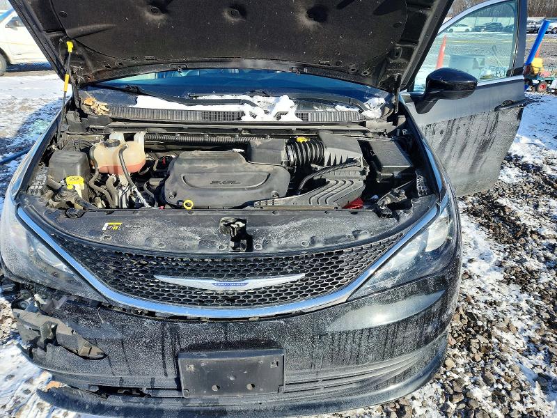 2020 Chrysler Voyager მანქანა იყიდება აუქციონზე, vin: 2C4RC1DG5LR260920, აუქციონის ნომერი: 74974385