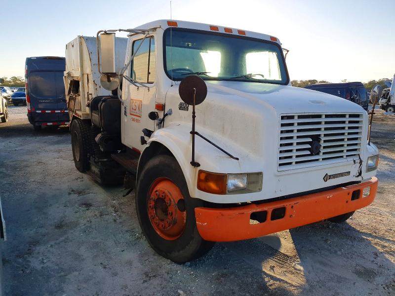 74667755 :رقم المزاد ، 1HTSCABN2XH610205 vin ، 1999 International 4000 4700 مزاد بيع