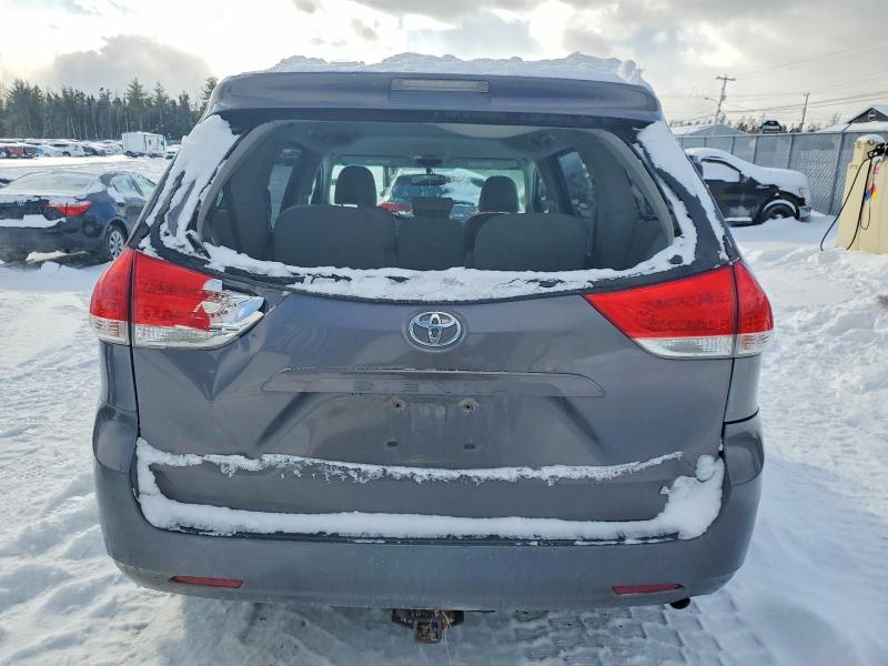 Продажа на аукционе авто 2012 Toyota Sienna, vin: 5TDKK3DC1CS263866, номер лота: 74221485