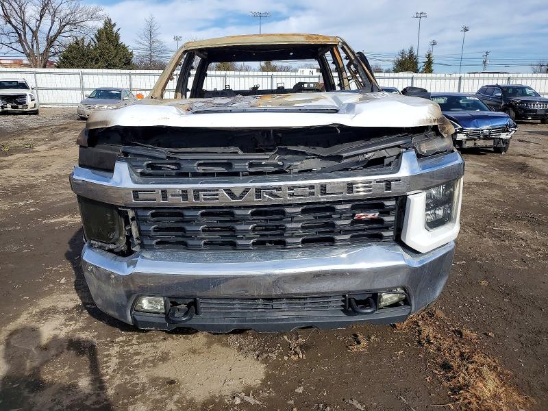 2022 Chevrolet Silverado მანქანა იყიდება აუქციონზე, vin: N0V1N72742605, აუქციონის ნომერი: 72742605