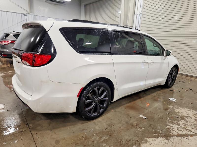 Продажа на аукционе авто 2018 Chrysler Pacifica, vin: 2C4RC1EG4JR260998, номер лота: 99466945