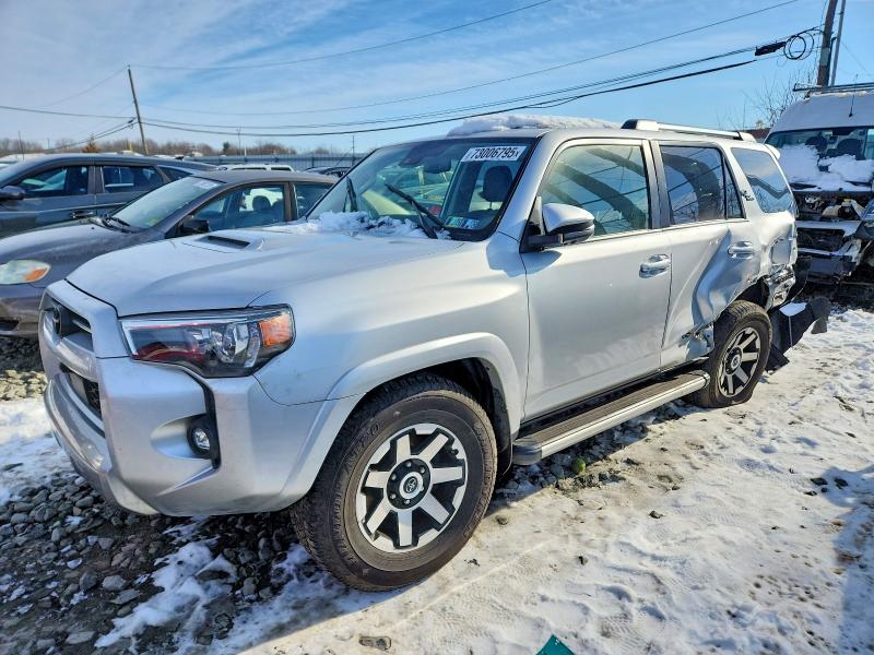 Aukcja sprzedaży 2022 Toyota 4runner, vin: JTERU5JR5N5984614, numer aukcji: 73006795