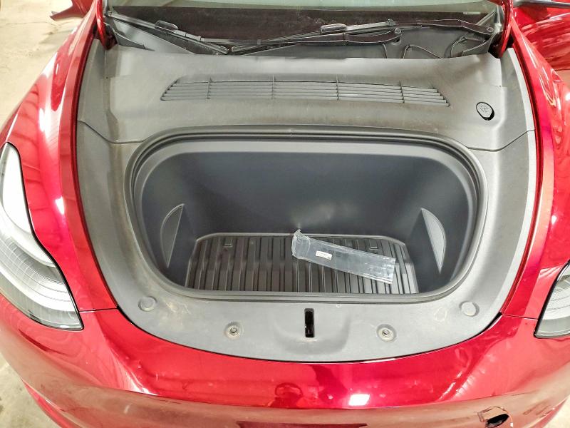 2024 Tesla Model Y მანქანა იყიდება აუქციონზე, vin: 7SAYGDEE3RA273068, აუქციონის ნომერი: 72779935
