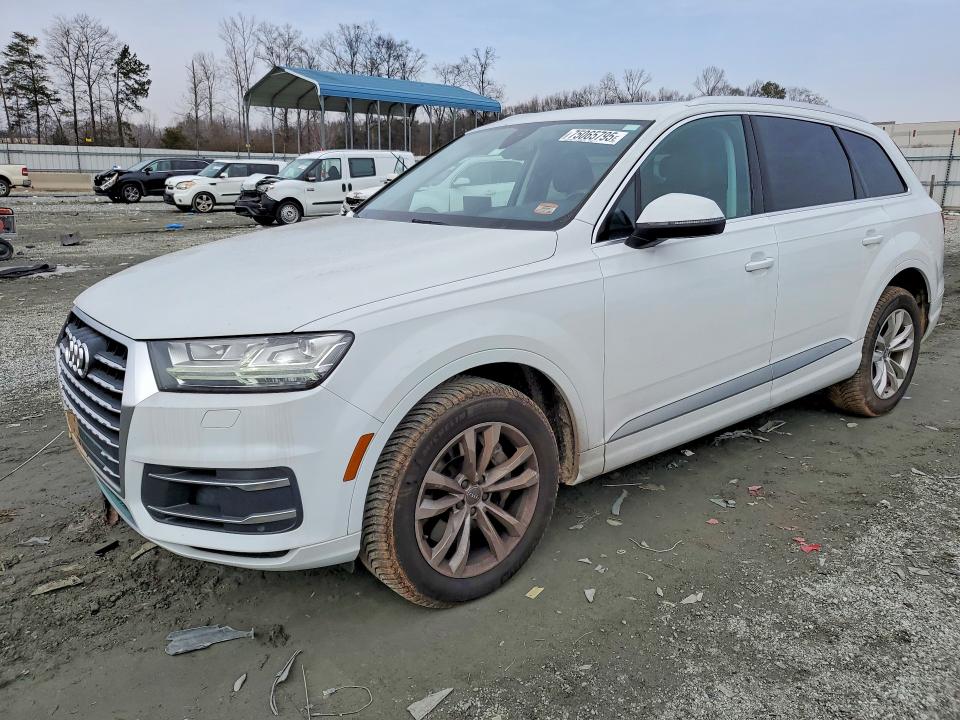 2018 Audi Q7 მანქანა იყიდება აუქციონზე, vin: WA1LAAF70JD003389, აუქციონის ნომერი: 75065795