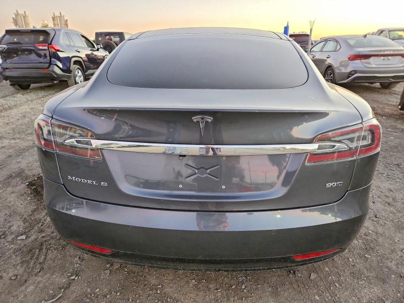 2016 Tesla Model S მანქანა იყიდება აუქციონზე, vin: 5YJSA1E29GF140291, აუქციონის ნომერი: 96720435