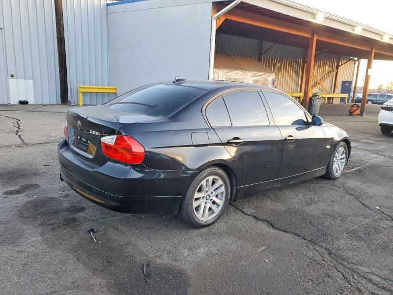 2006 Bmw 325 მანქანა იყიდება აუქციონზე, vin: WBAVB13596PT23618, აუქციონის ნომერი: 99720575