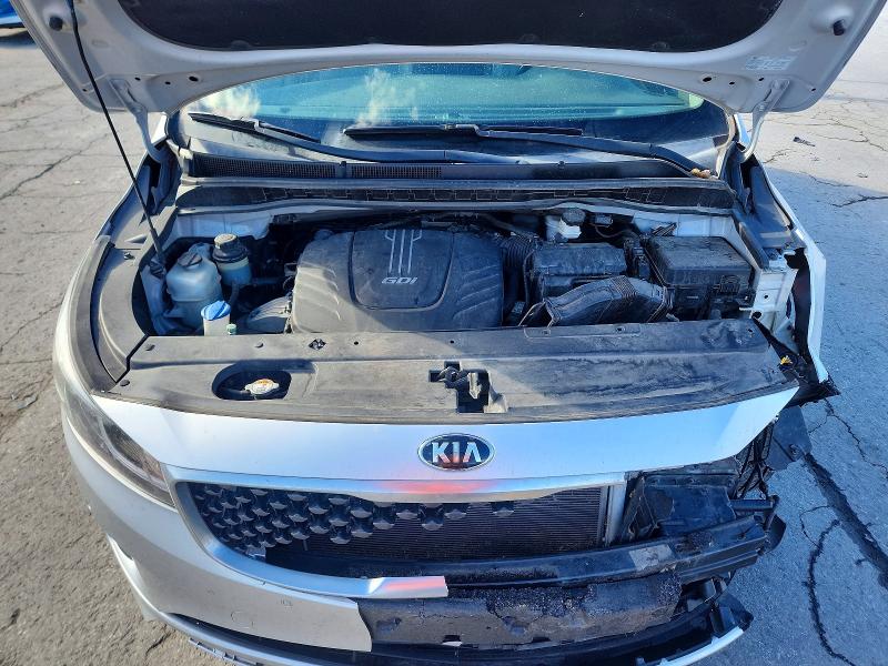 72941225 :رقم المزاد ، KNDMB5C18H6229483 vin ، 2017 Kia Sedona مزاد بيع