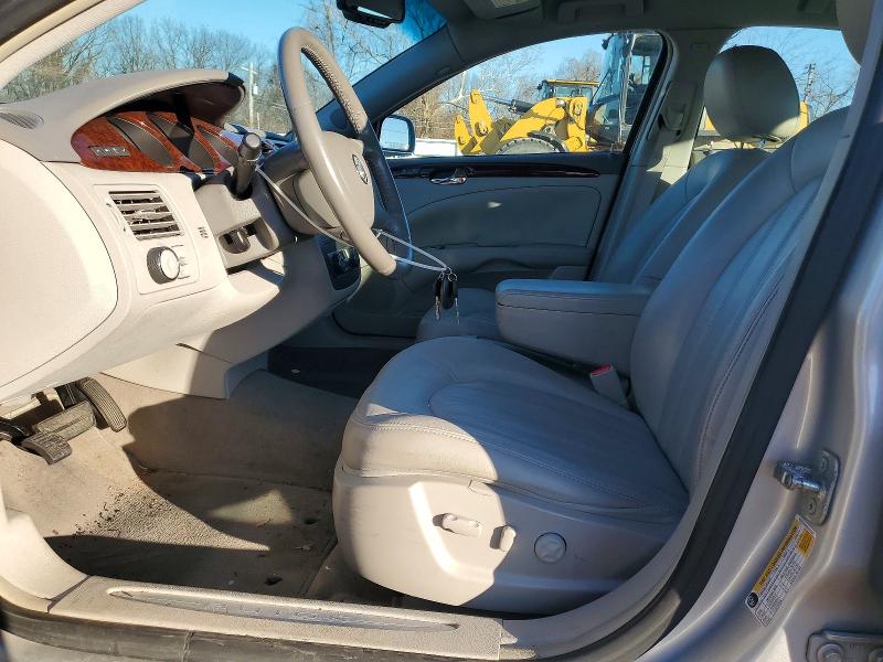98640065 :رقم المزاد ، 1G4HC5EM5BU152351 vin ، 2011 Buick Lucerne مزاد بيع
