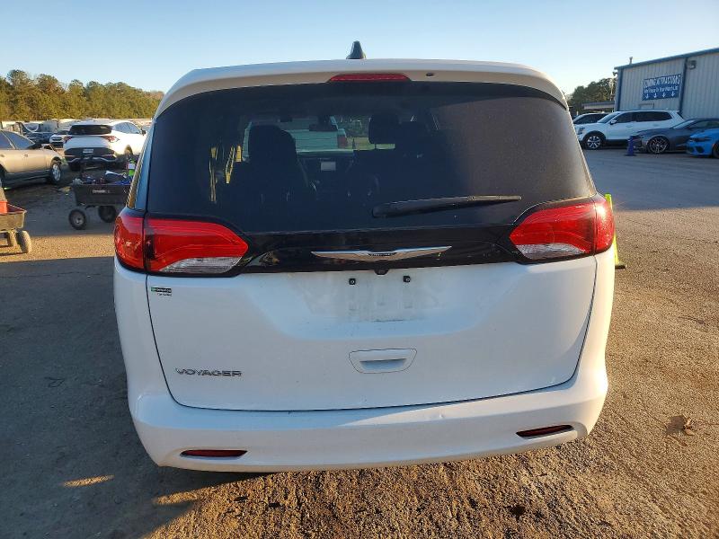 73495485 :رقم المزاد ، 2C4RC1CG6NR226120 vin ، 2022 Chrysler Voyager مزاد بيع