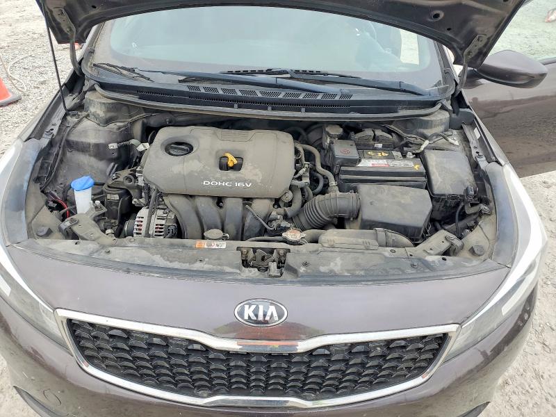 2018 Kia Forte მანქანა იყიდება აუქციონზე, vin: 3KPFK4A71JE212082, აუქციონის ნომერი: 73817505