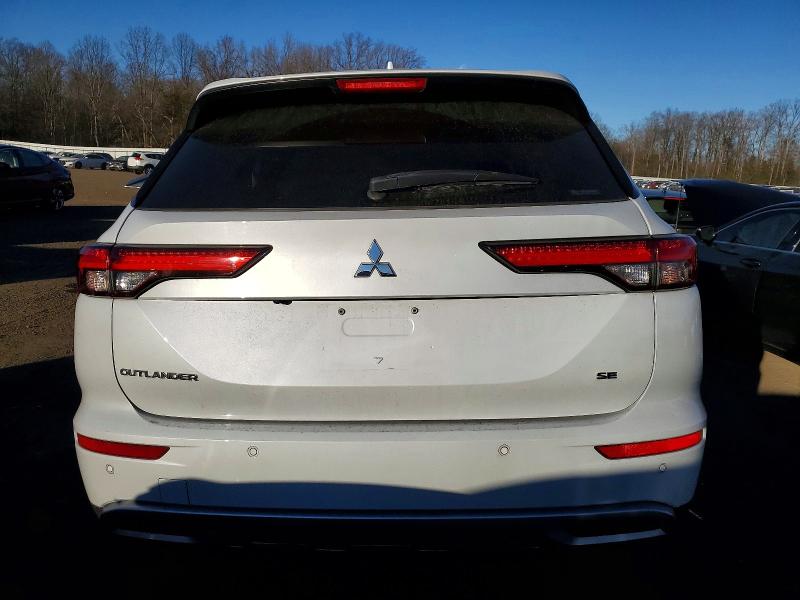 Продаж на аукціоні авто 2022 Mitsubishi Outlander, vin: JA4J4UA85NZ020682, номер лоту: 98751175