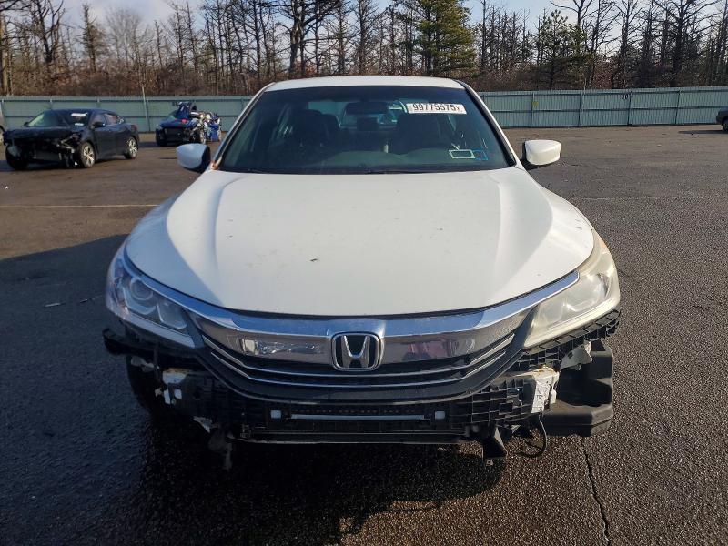 2017 Honda Accord მანქანა იყიდება აუქციონზე, vin: 1HGCR2F54HA208892, აუქციონის ნომერი: 99775575