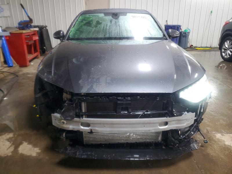 Продажа на аукционе авто 2022 Audi A4, vin: WAUEAAF47NN003651, номер лота: 98646425