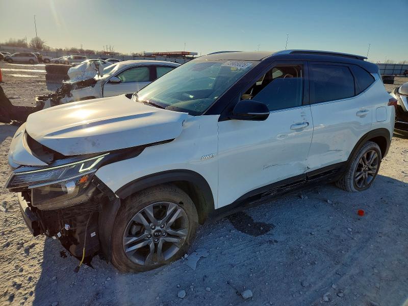 73905025 :رقم المزاد ، KNDEUCAA9M7158210 vin ، 2021 Kia Seltos S مزاد بيع