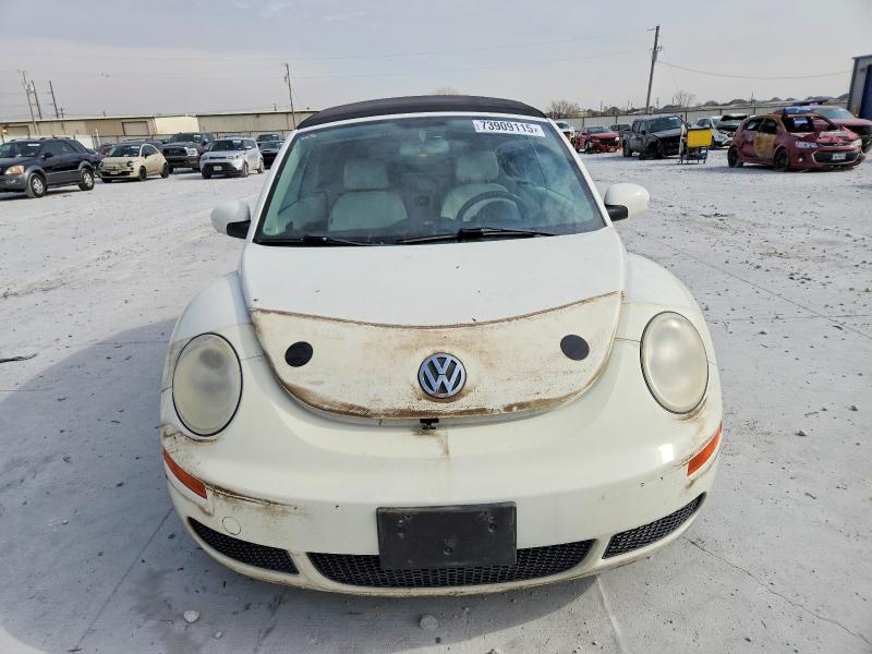 73909115 :رقم المزاد ، 3VWFF31Y17M420854 vin ، 2007 Volkswagen New Beetle مزاد بيع