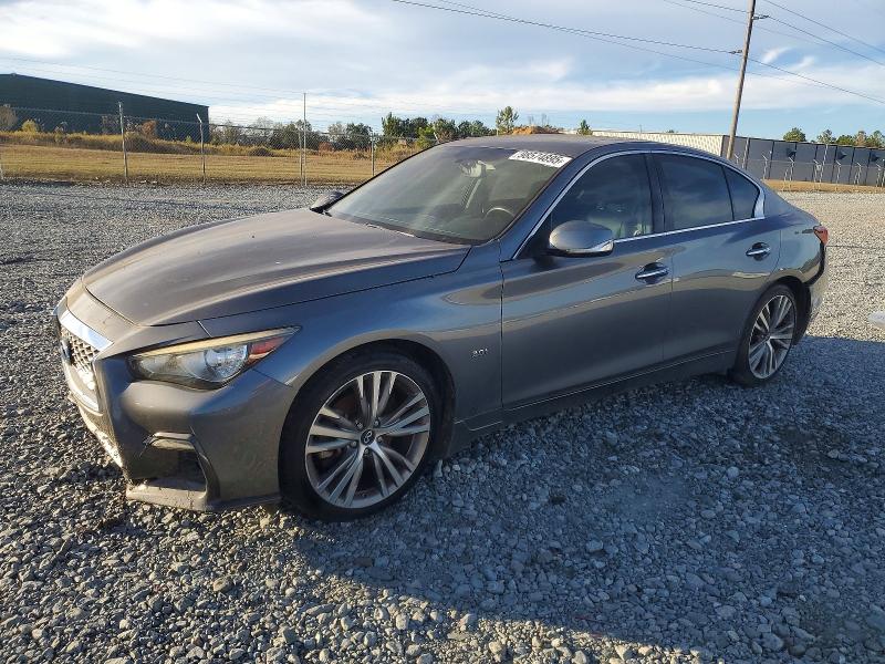 98574895 :رقم المزاد ، JN1EV7AP0JM360717 vin ، 2018 Infiniti Q50 Luxe مزاد بيع