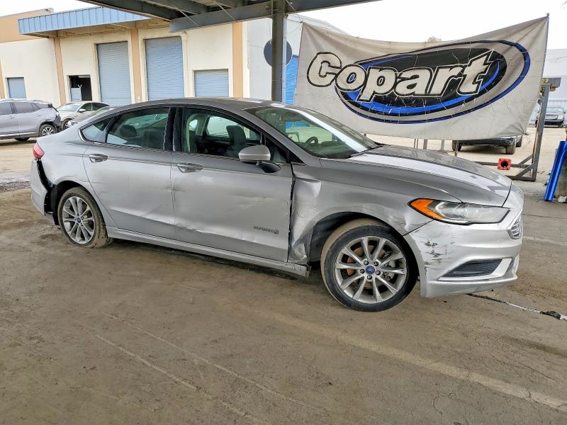 Продажа на аукционе авто 2017 Ford Fusion, vin: 3FA6P0LU7HR385353, номер лота: 73734295