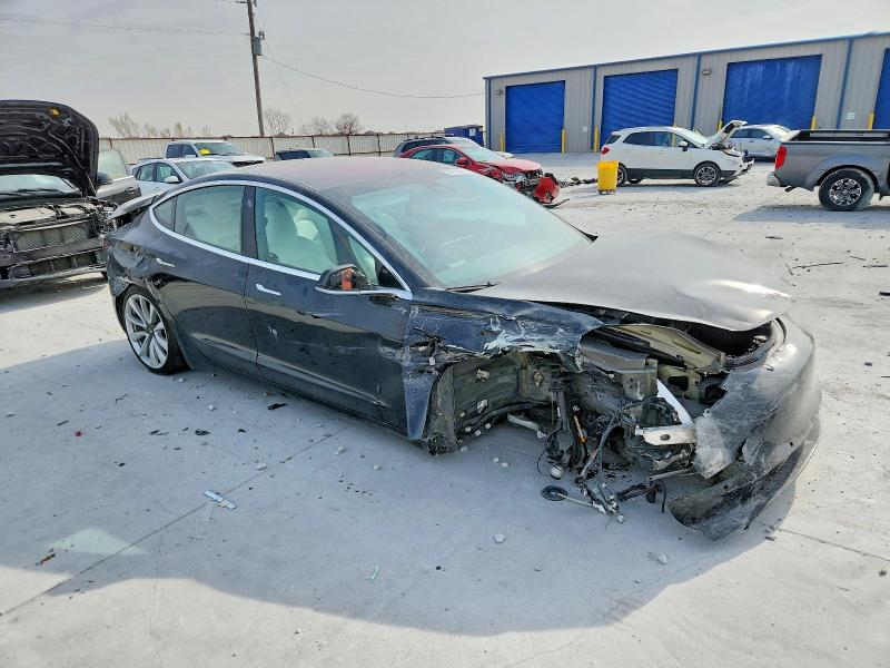 2018 Tesla Model 3 მანქანა იყიდება აუქციონზე, vin: 5YJ3E1EB7JF170776, აუქციონის ნომერი: 74136465