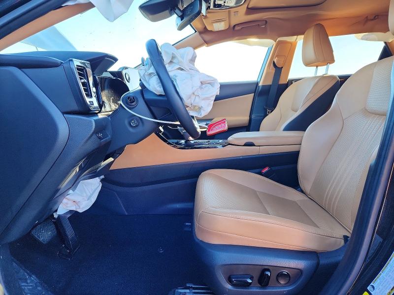 Продажа на аукционе авто 2025 Lexus Nx, vin: JTJGKCEZ8S2044303, номер лота: 99312955