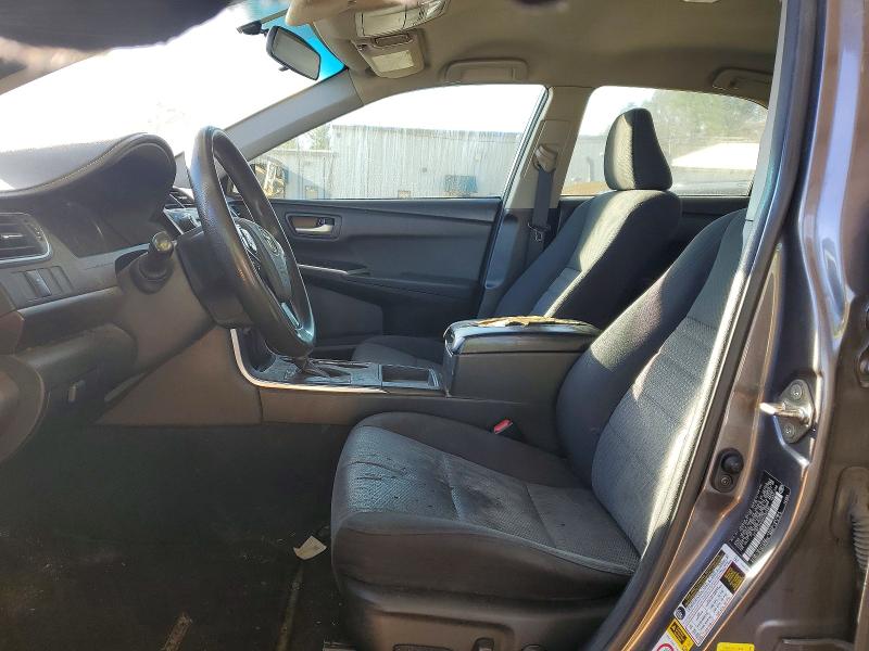 98967585 :رقم المزاد ، 4T1BF1FK0HU357295 vin ، 2017 Toyota Camry مزاد بيع