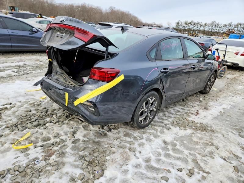 2021 Kia Forte მანქანა იყიდება აუქციონზე, vin: 3KPF24AD7ME305232, აუქციონის ნომერი: 73469075