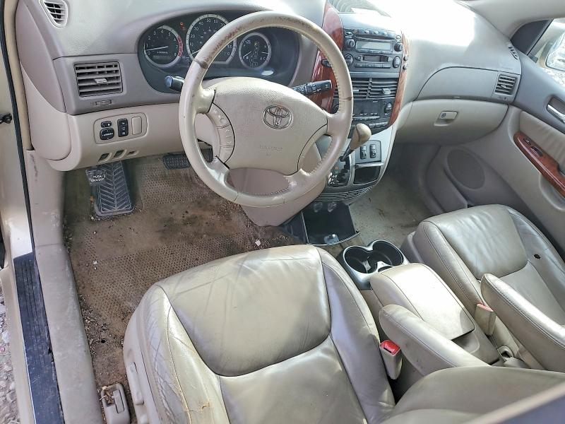2005 Toyota Sienna მანქანა იყიდება აუქციონზე, vin: 5TDBA22C35S032020, აუქციონის ნომერი: 99821785