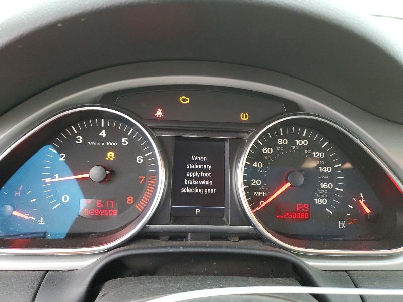 2009 Audi Q7 მანქანა იყიდება აუქციონზე, vin: WA1EY74L99D026155, აუქციონის ნომერი: 73992275