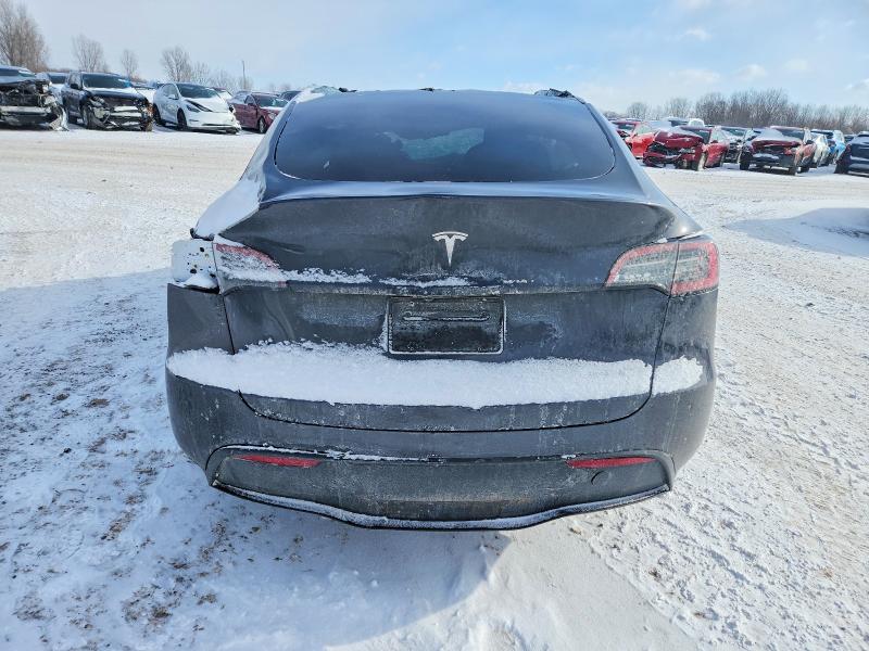 Продажа на аукционе авто 2024 Tesla Model Y, vin: 7SAYGDEE6RA274182, номер лота: 72776875