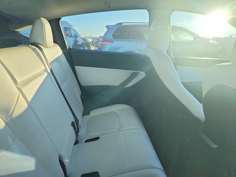 72206615 :رقم المزاد ، 5YJYGAEE6MF271788 vin ، 2021 Tesla Model Y مزاد بيع
