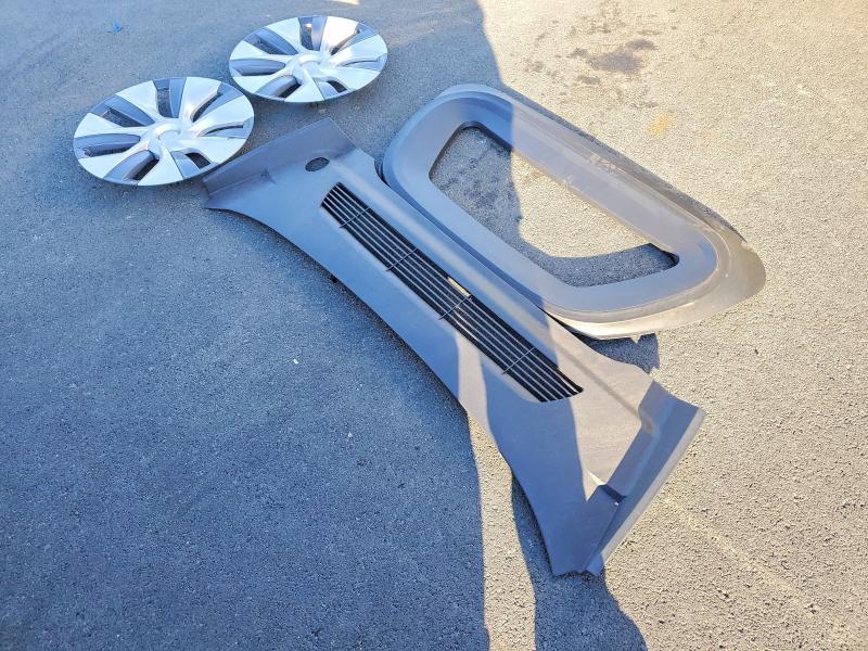 Продажа на аукционе авто 2023 Tesla Model Y, vin: 7SAYGDEE6PF925729, номер лота: 72788985