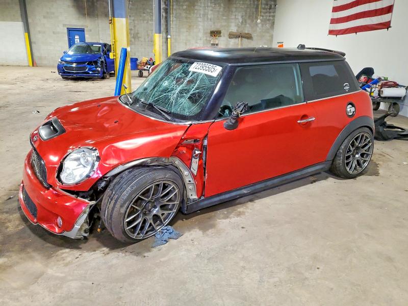 2009 Mini Cooper მანქანა იყიდება აუქციონზე, vin: WMWMF73529TW82081, აუქციონის ნომერი: 72395505