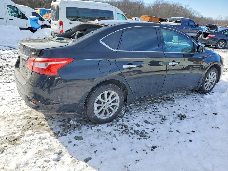 Aukcja sprzedaży 2018 Nissan Sentra, vin: 3N1AB7AP0JY211714, numer aukcji: 75615115