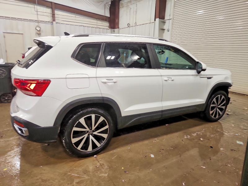 Продаж на аукціоні авто 2022 Volkswagen Taos, vin: 3VVLX7B20NM094855, номер лоту: 72193685