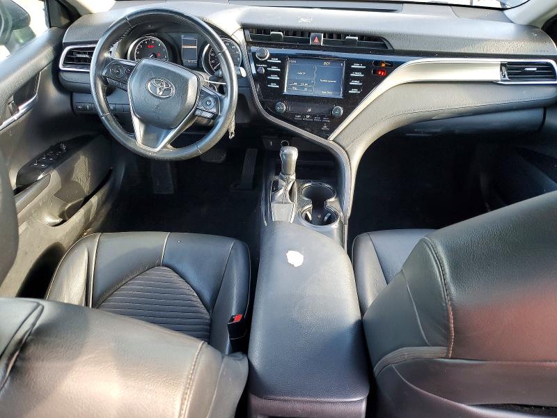 73727205 :رقم المزاد ، 4T1B11HK3JU111634 vin ، 2018 Toyota Camry مزاد بيع