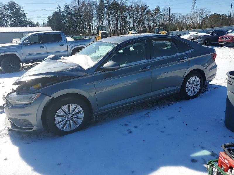 74646115 :رقم المزاد ، 3VWC57BU3KM230524 vin ، 2019 Volkswagen Jetta مزاد بيع