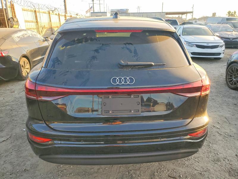 Aukcja sprzedaży 2025 Audi Q6 E-tron, vin: WA112BGF7SA018880, numer aukcji: 72328625