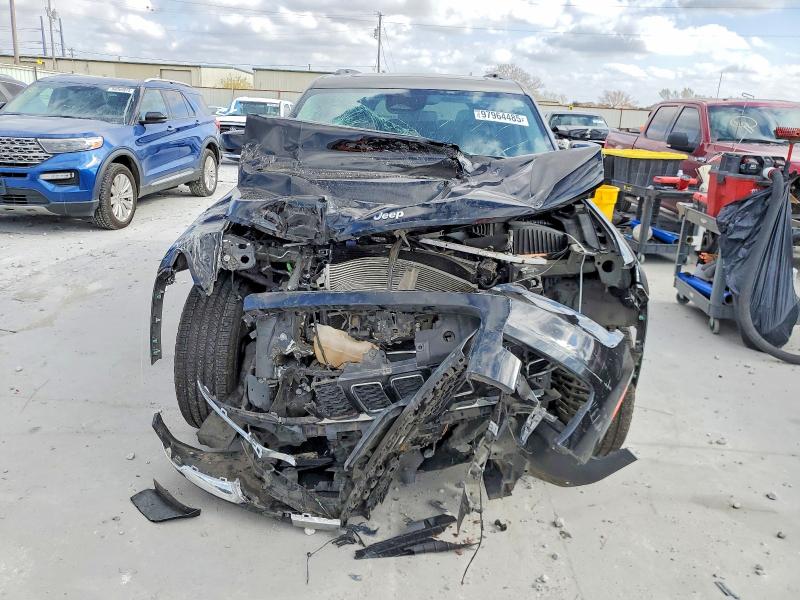 97964485 :رقم المزاد ، 1C4RJKBGXN8513727 vin ، 2022 Jeep Grand Cher مزاد بيع
