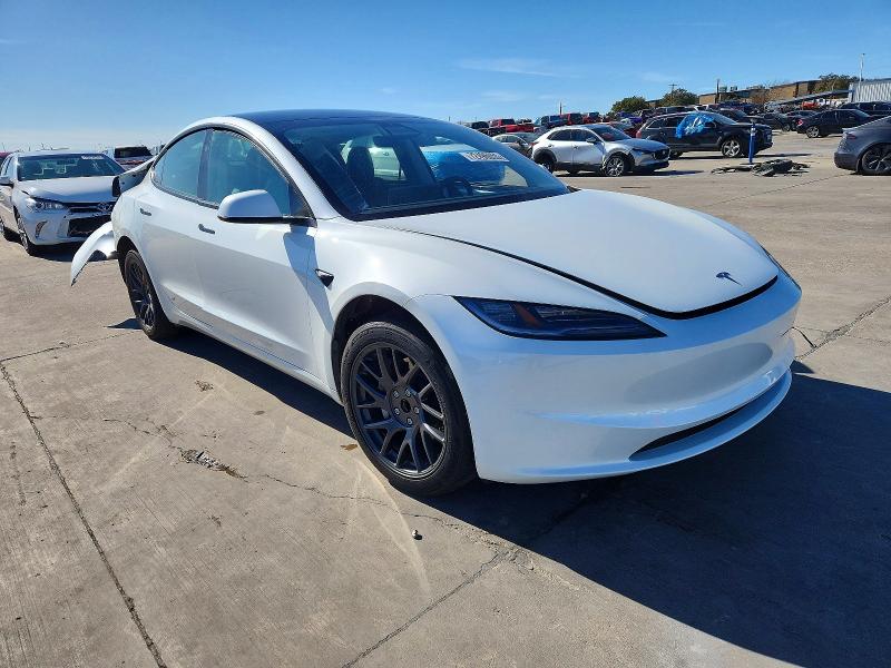 Продаж на аукціоні авто 2025 Tesla Model 3, vin: 5YJ3E1EA4SF042116, номер лоту: 72496055