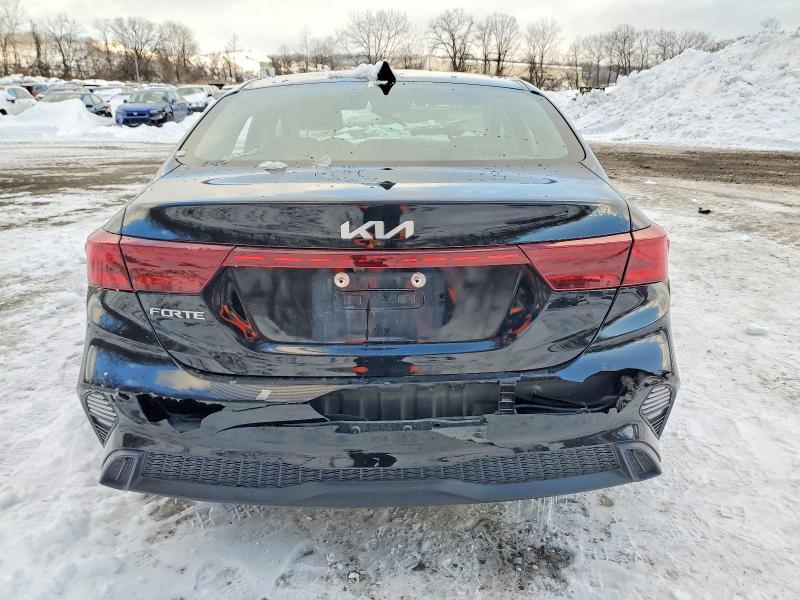 75237255 :رقم المزاد ، 3KPF24AD8PE523782 vin ، 2023 Kia Forte مزاد بيع